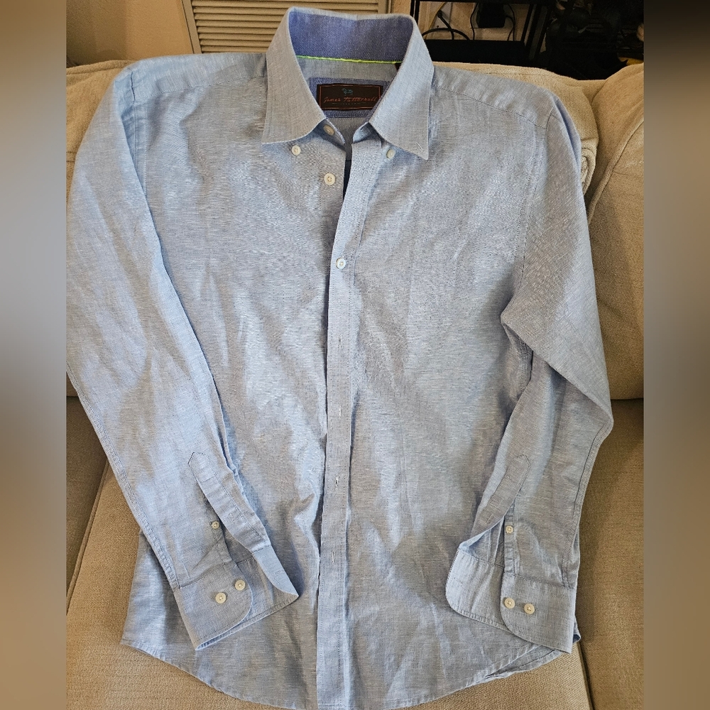 Casual Blue Button Down Shirt with Pointed Collar